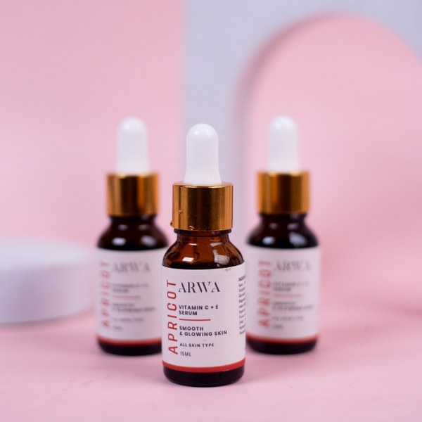 Apricot Vitamin C + E Serum Arwa Skin Care
